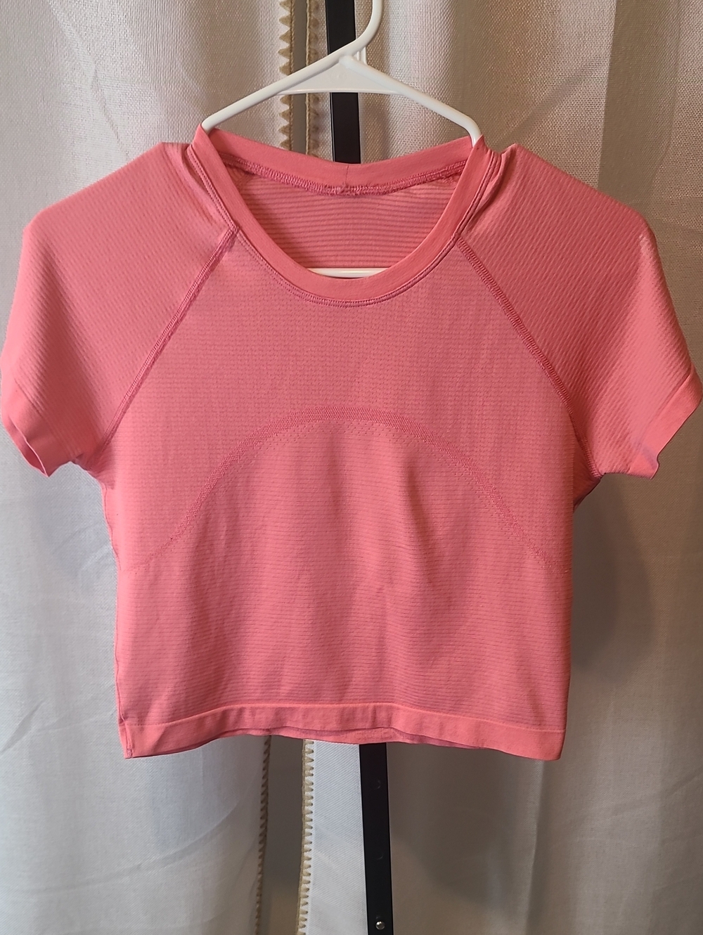 Lululemon Swiftly Tech Cropped Short-Sleeve Shirt 2.0 Size 8